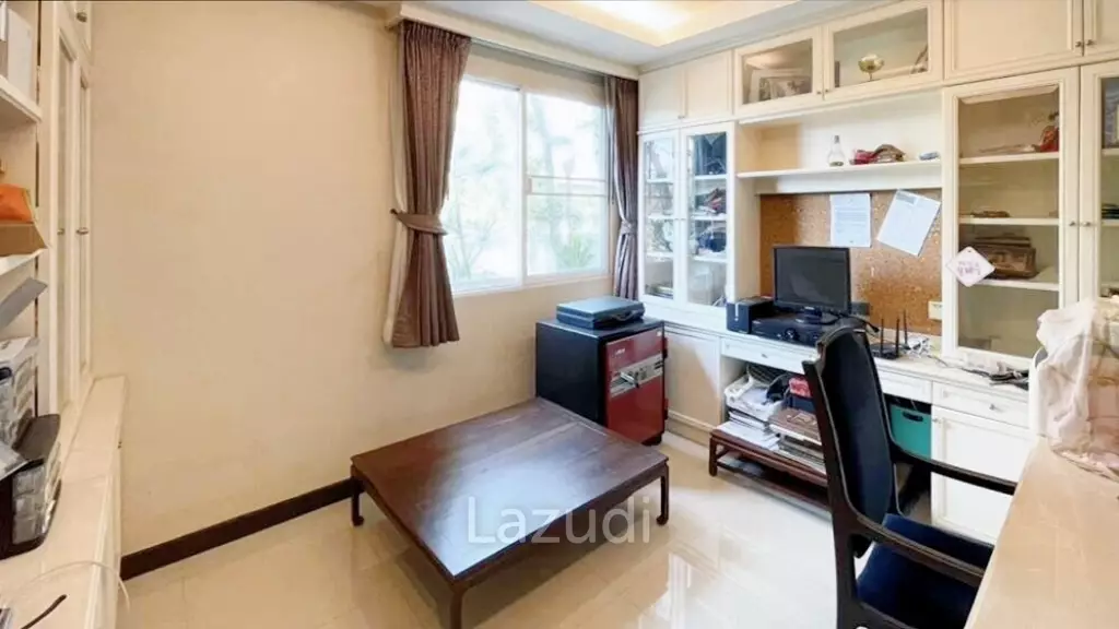 4 Bed 4 Bath 388 SQ.M Villa Arcadia Srinakarin