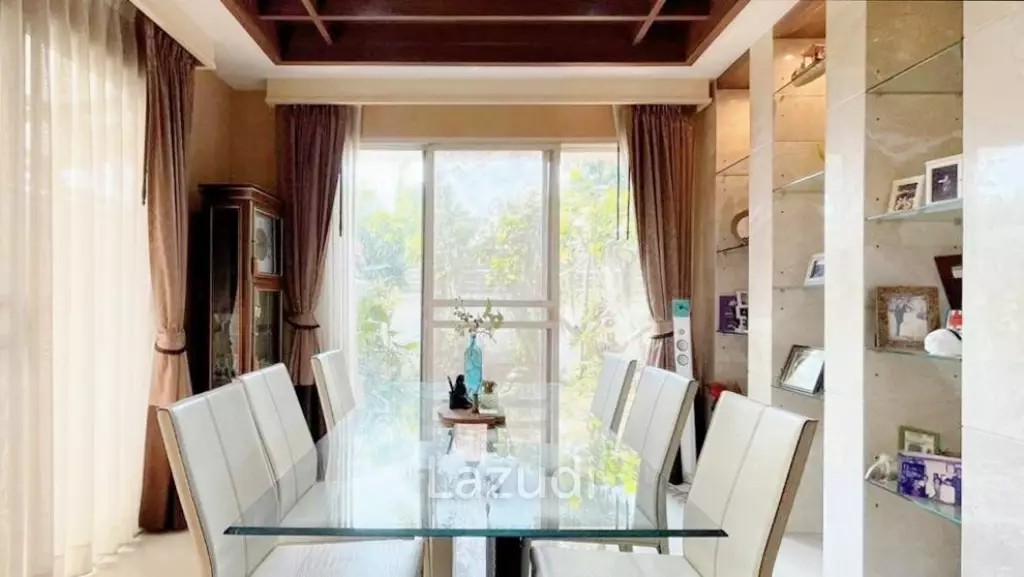 4 Bed 4 Bath 388 SQ.M Villa Arcadia Srinakarin