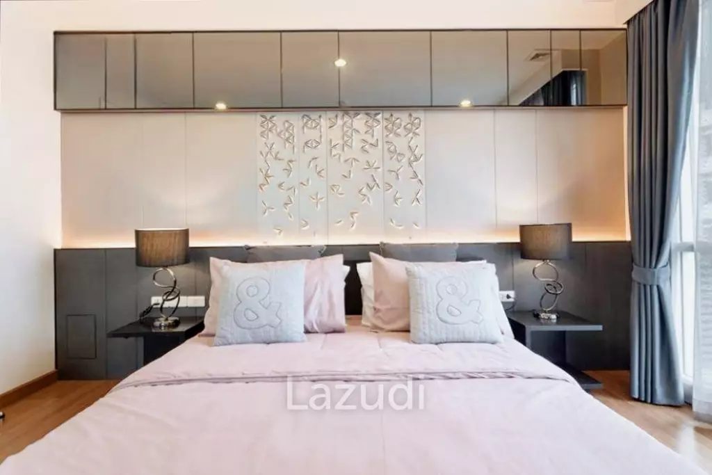 2 Bedroom 2 Bathroom 70 SQ.M The Surawong