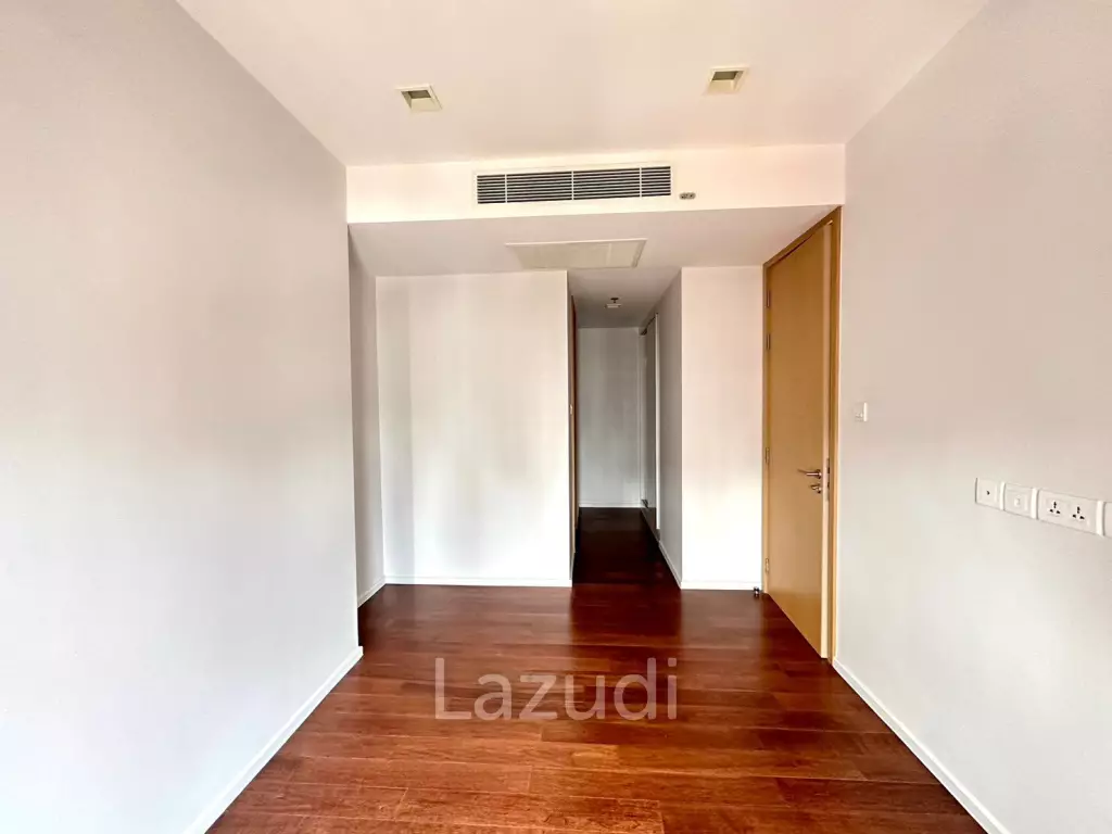 2 Bed 1 Bath  52.39 SQ.M  Hyde Sukhumvit 11