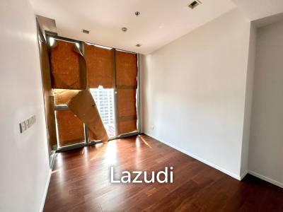2 Bed 1 Bath  52.39 SQ.M  Hyde Sukhumvit 11
