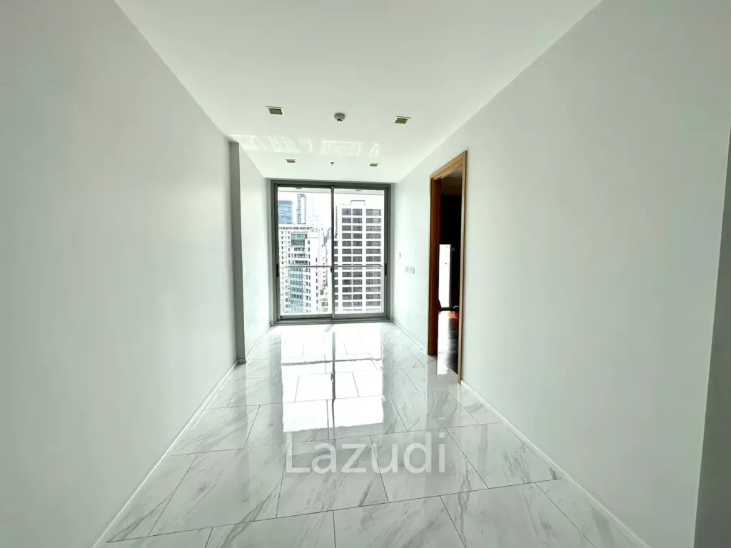 2 Bed 1 Bath  52.39 SQ.M  Hyde Sukhumvit 11
