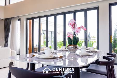 697 Kvm 3 Seng 3 Bad Villa for Salg