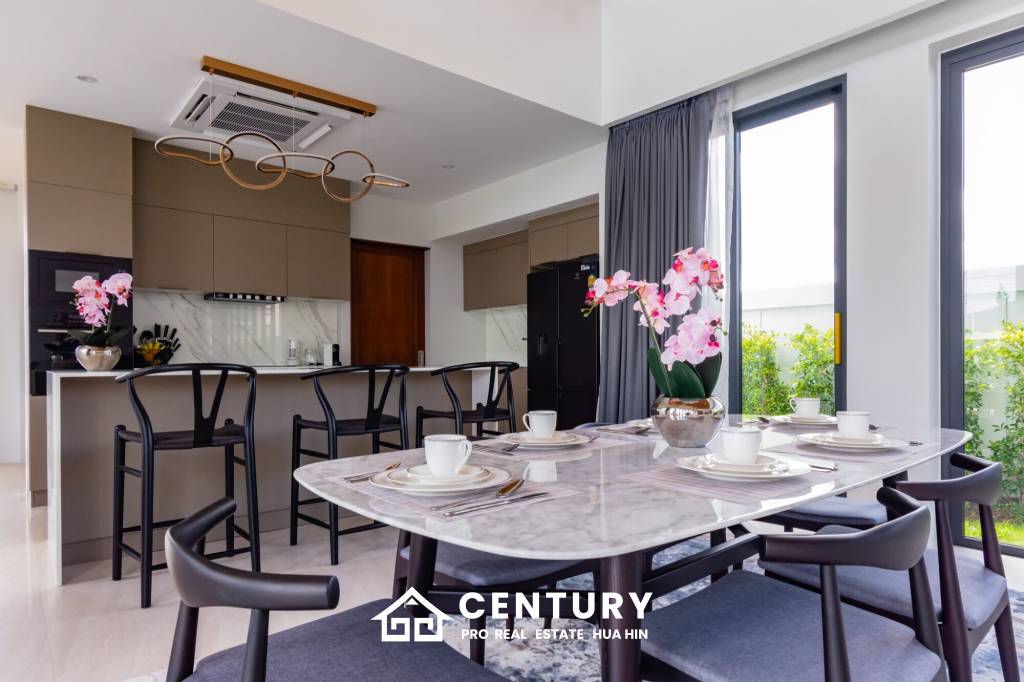 697 Kvm 3 Seng 3 Bad Villa for Salg