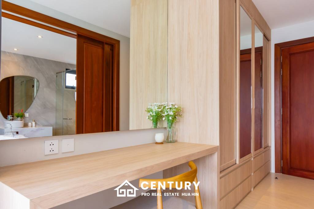 697 Kvm 3 Seng 3 Bad Villa for Salg