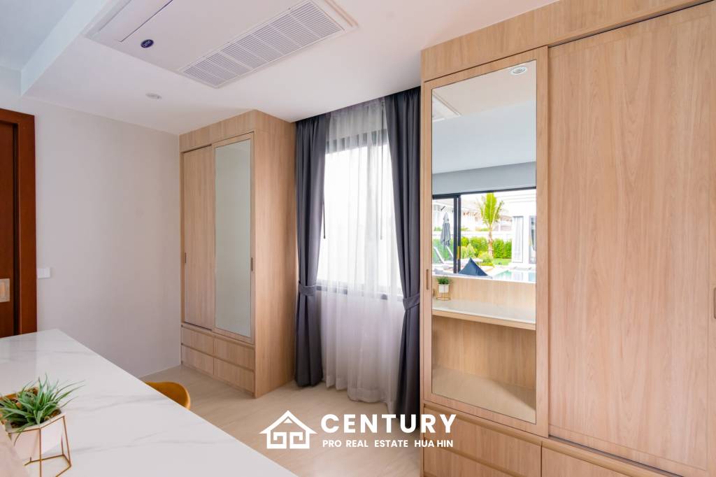 697 Kvm 3 Seng 3 Bad Villa for Salg