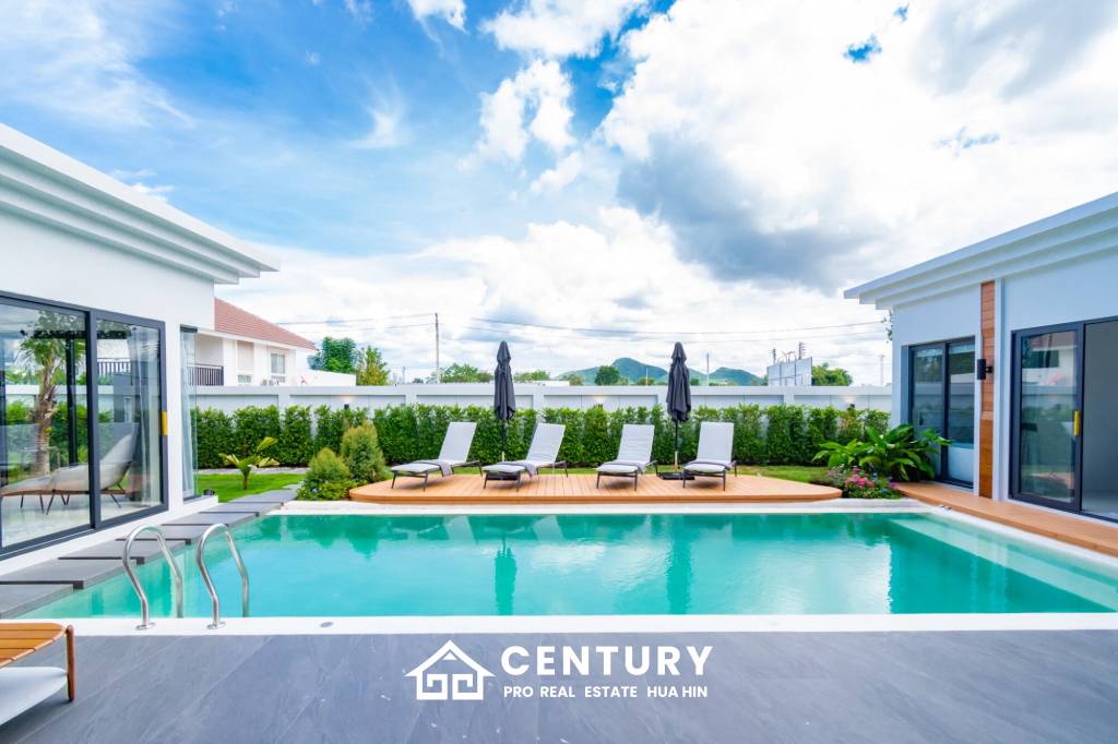 697 Kvm 3 Seng 3 Bad Villa for Salg