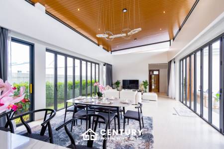 697 Kvm 3 Seng 3 Bad Villa for Salg