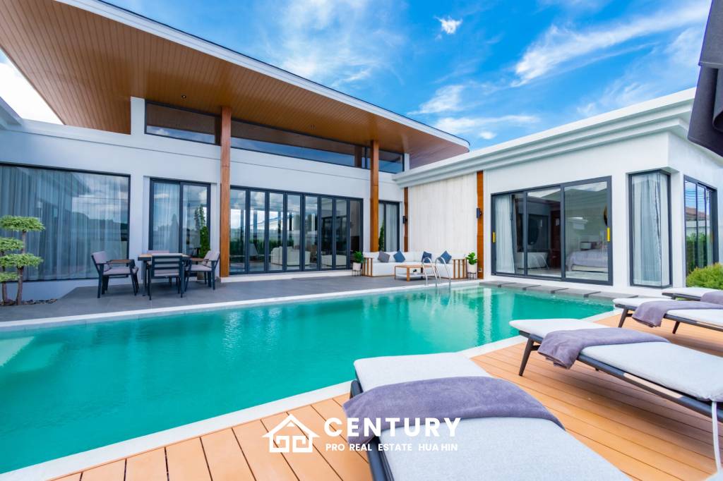 697 Kvm 3 Seng 3 Bad Villa for Salg