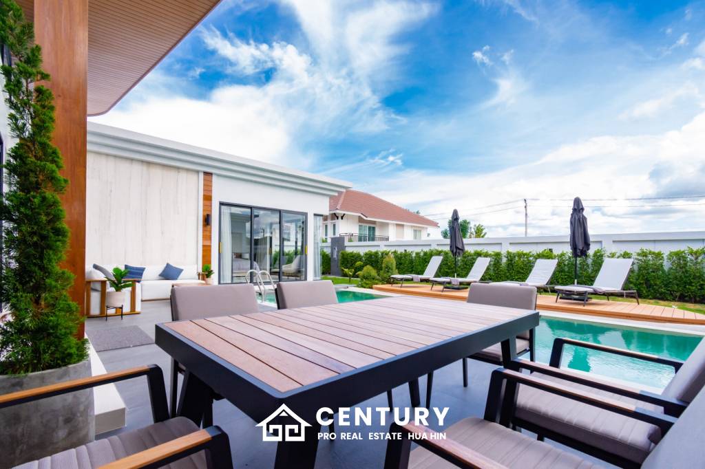 697 Kvm 3 Seng 3 Bad Villa for Salg