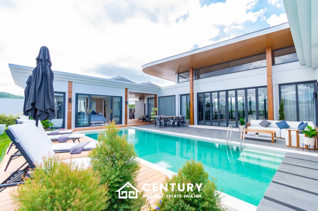 697 Kvm 3 Seng 3 Bad Villa for Salg