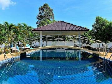The Exclusive Chak Phong Establishment