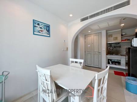 Chelona : 2 Bed Beachfront Condo Pool View