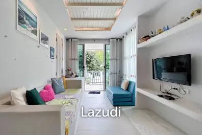 Chelona : 2 Bed Beachfront Condo Pool View