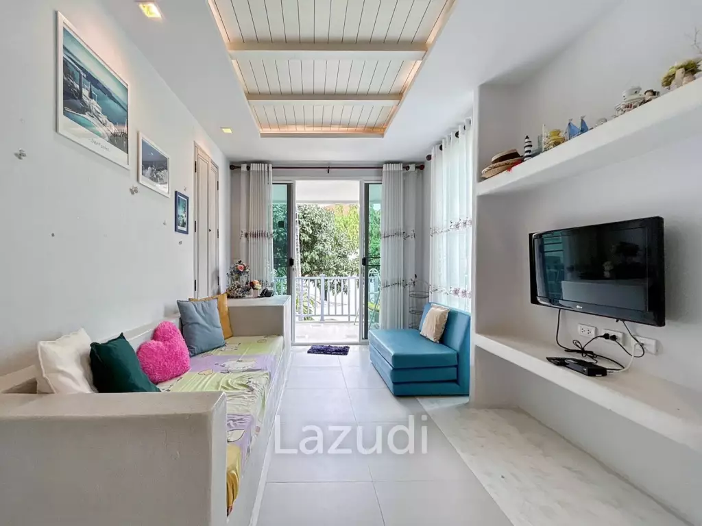 Chelona : 2 Bed Beachfront Condo Pool View