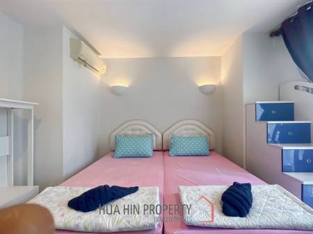 Chelona : 2 Bed Beachfront Condo Pool View