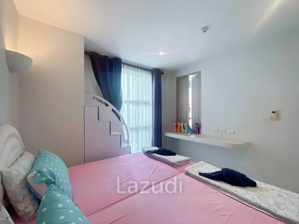 Chelona : 2 Bed Beachfront Condo Pool View