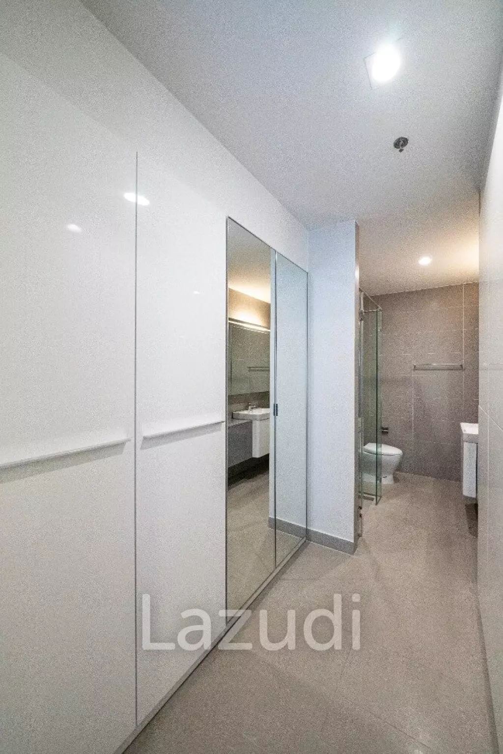 1 Bed 1 Bath 47 SQ.M Noble Ploenchit