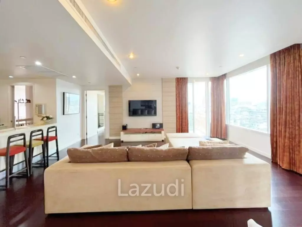 2 Bed 2 Bath 88 SQ.M Manhattan Chidlom