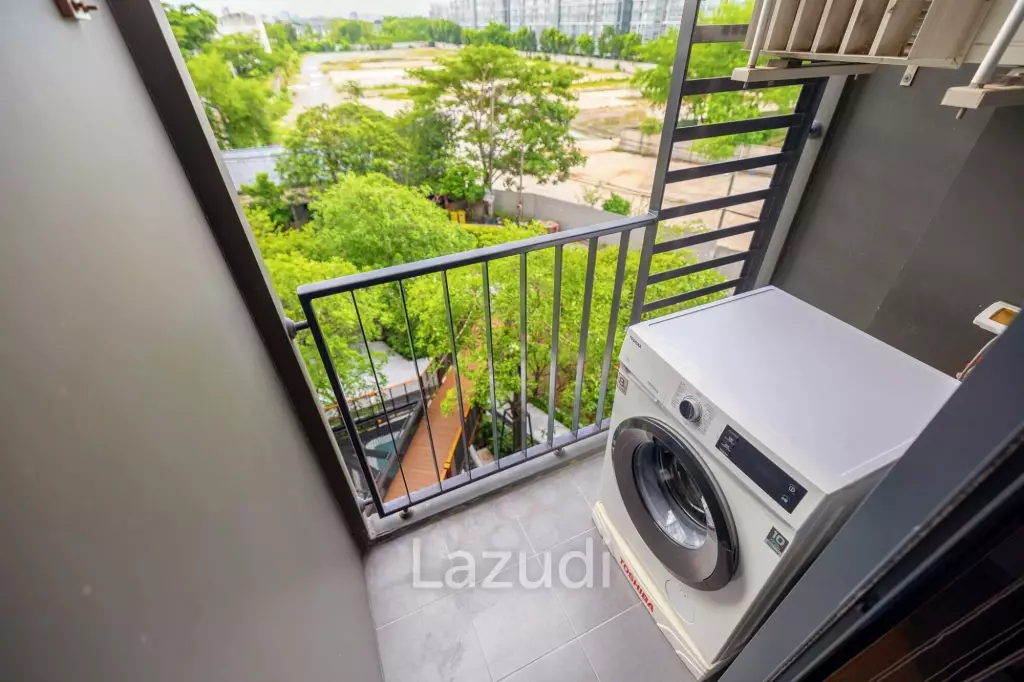 1 Bed 1 Bath 31 SQ.M IDEO New Rama 9