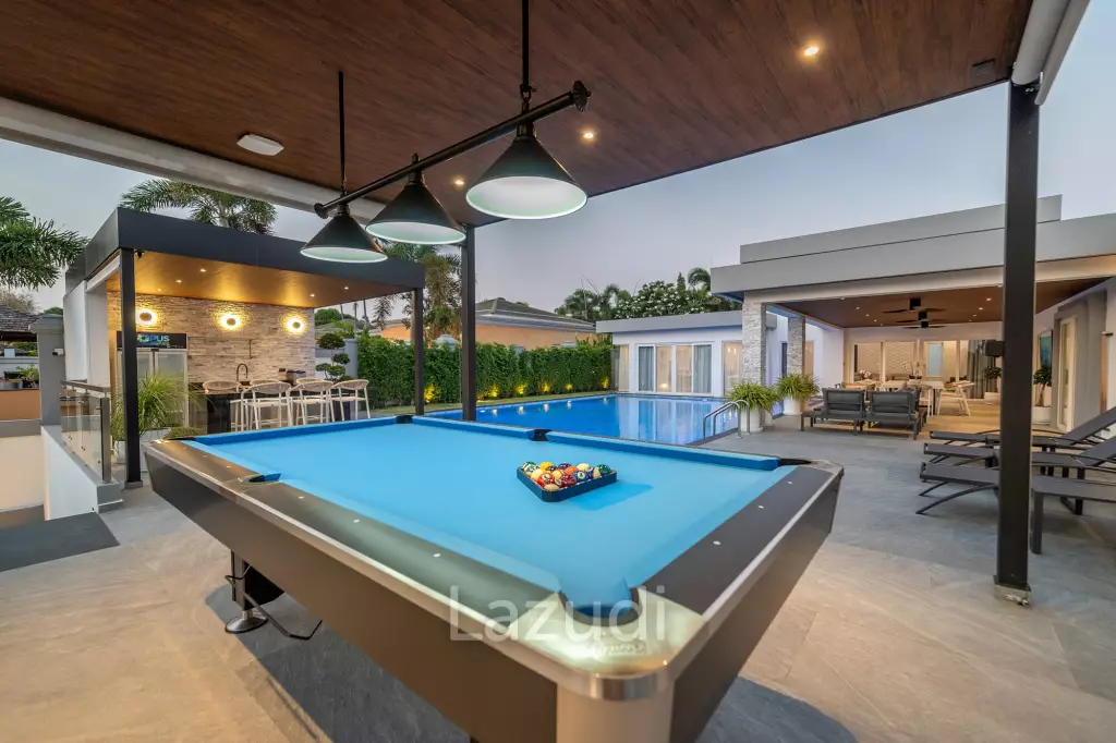6 Bed 8 Bath 845 SQ.M Siam Royal View Pattaya