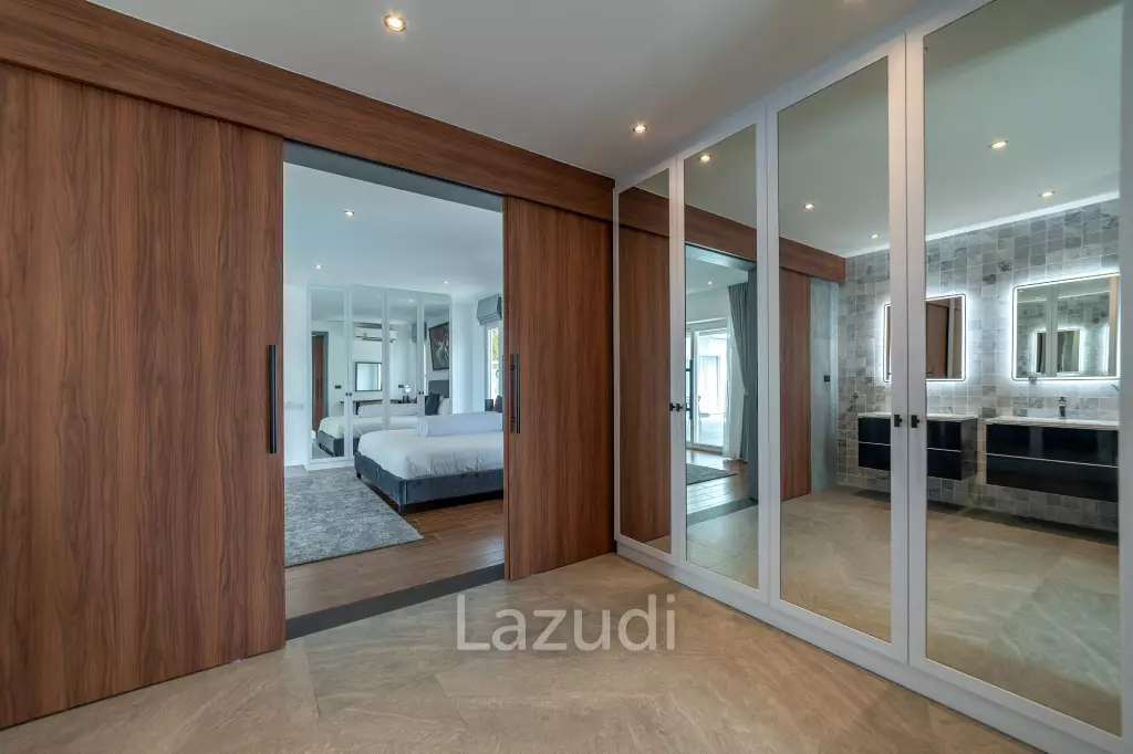 6 Bed 8 Bath 845 SQ.M Siam Royal View Pattaya