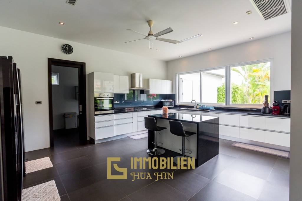 Baan Ing Phu: Large Luxurious 3 Bedroom Villa