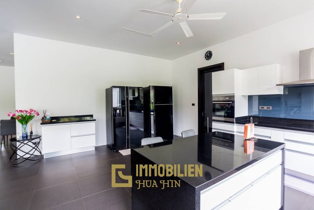 Baan Ing Phu: Large Luxurious 3 Bedroom Villa