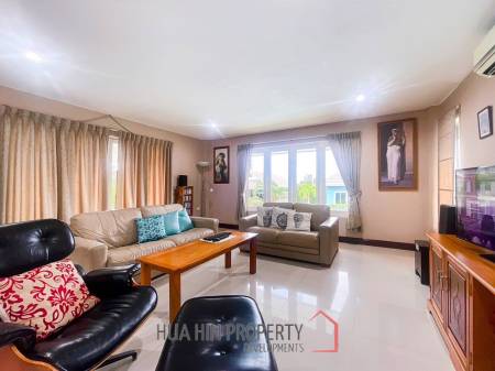 Standalone House Near Palm Hill Golf Course
