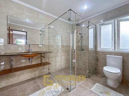 1,716 m² 5 Chambre 4 Salle de bain Villa Pour Vente