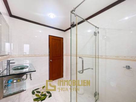 1,716 m² 5 Chambre 4 Salle de bain Villa Pour Vente