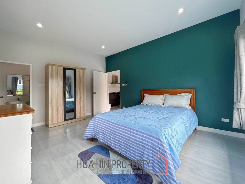 Standalone House Near Palm Hill Golf Course