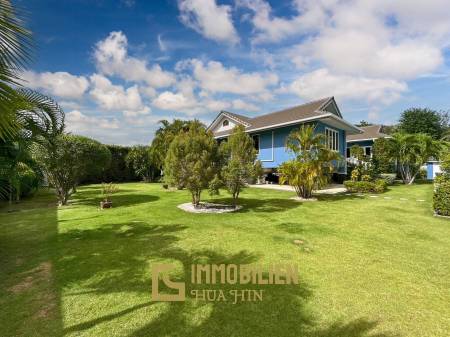 Standalone House Near Palm Hill Golf Course