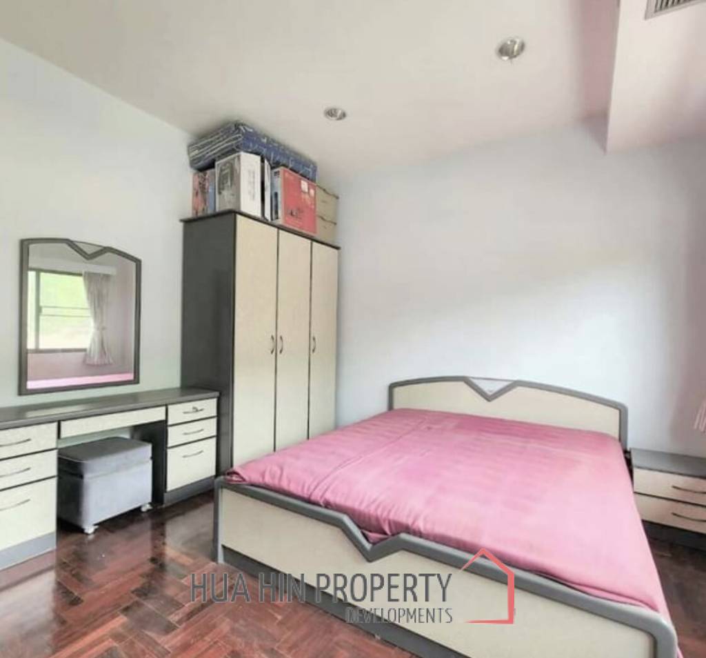 CONDO PALM HILL  : 2 bed nice view