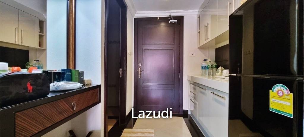 Studio 1 Bath 44.68 SQ.M LK Legend Condominium