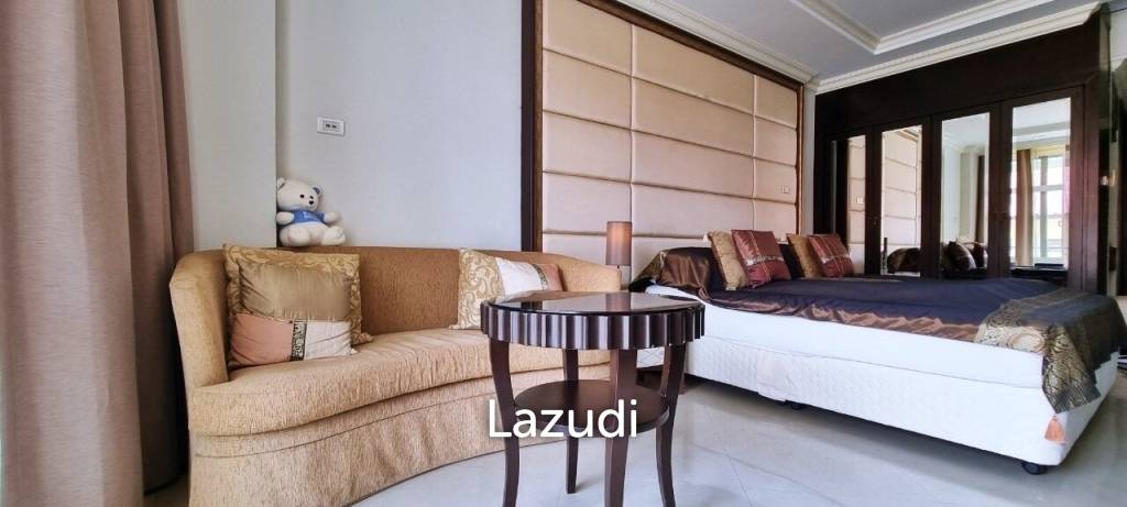 Studio 1 Bath 44.68 SQ.M LK Legend Condominium