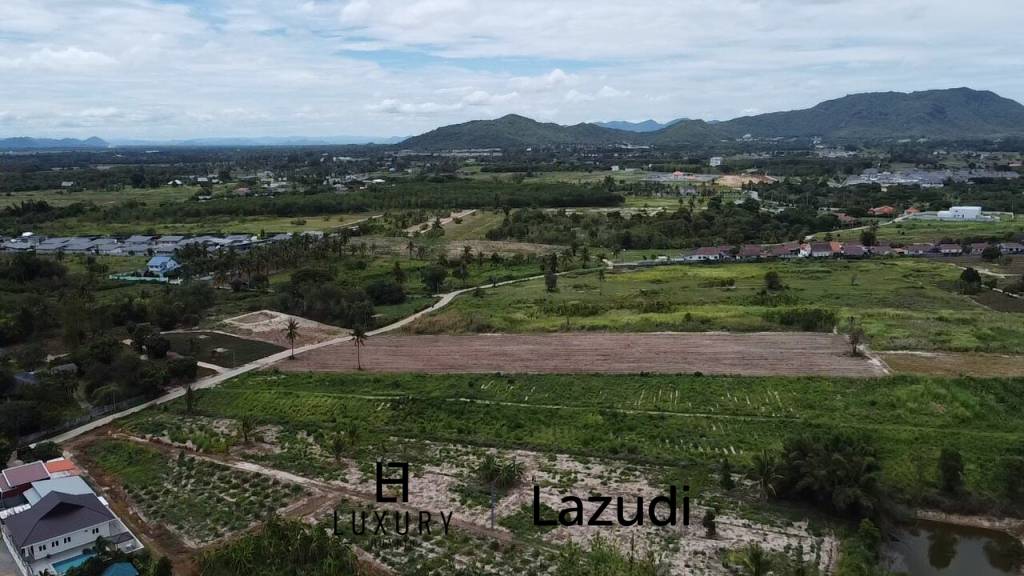 2,452 SQM Land Plot : Hin Lek Fai