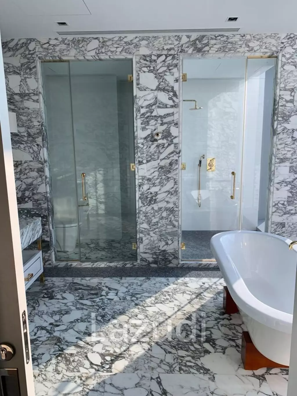 3 Bed 211 SQ.M The Ritz-Carlton Residences