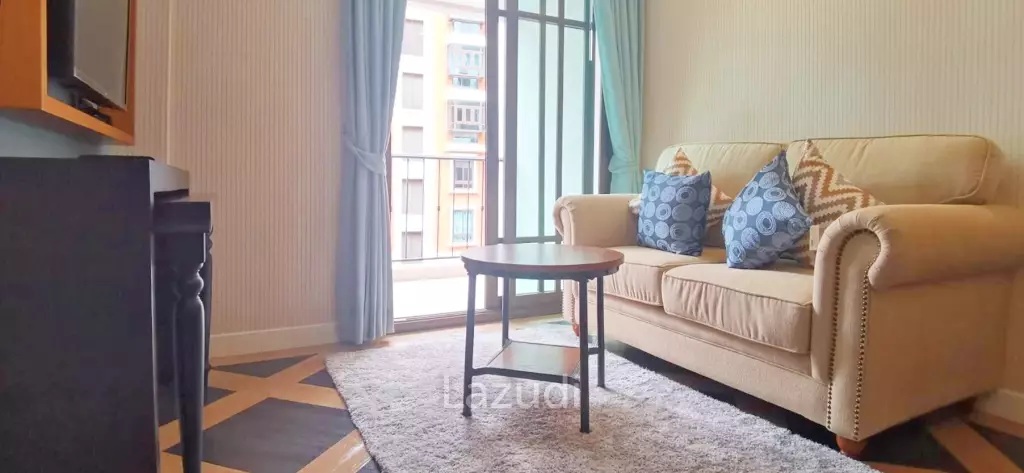 1 Bed 1 Bath 34.67 SQ.M Espana Condo