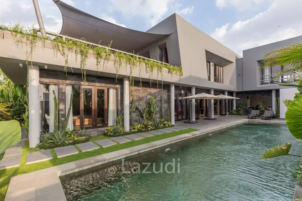 Paradise Found in Munggu with panoramic Mountain views