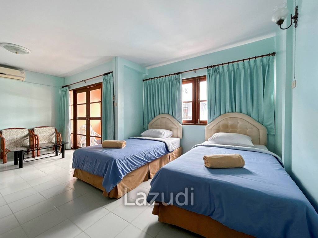 4 Storey Townhouse : 12 Bedroom Hotel On Soi 67