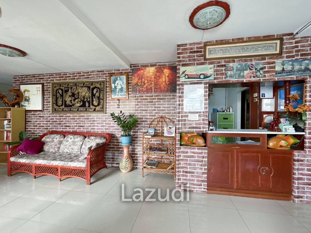 4 Storey Townhouse : 12 Bedroom Hotel On Soi 67