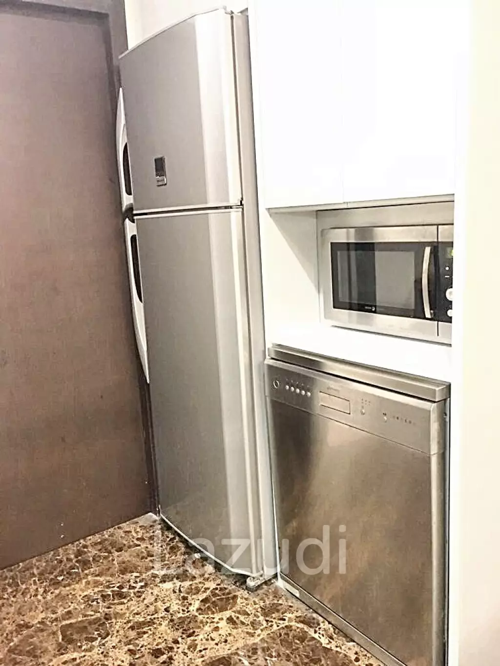 3 Bedroom 2 Bathroom 169 SQ.M Supreme Ville
