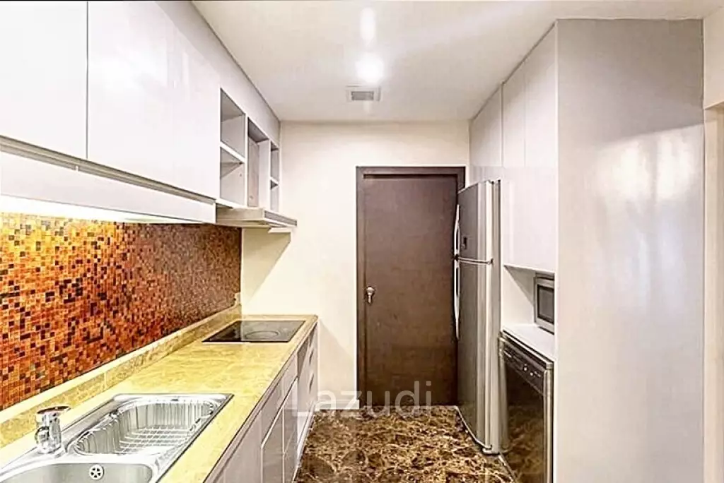 3 Bedroom 2 Bathroom 169 SQ.M Supreme Ville