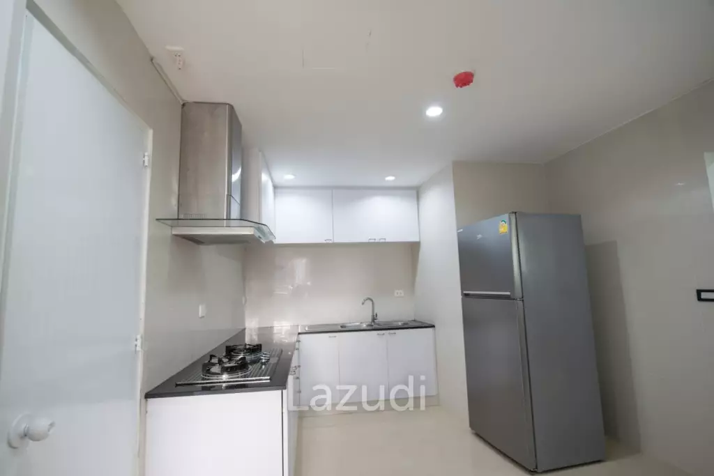 3 Bed 4 Bath 243 SQ.M President Park Sukhumvit 24