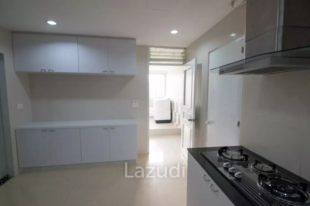 3 Bed 4 Bath 243 SQ.M President Park Sukhumvit 24