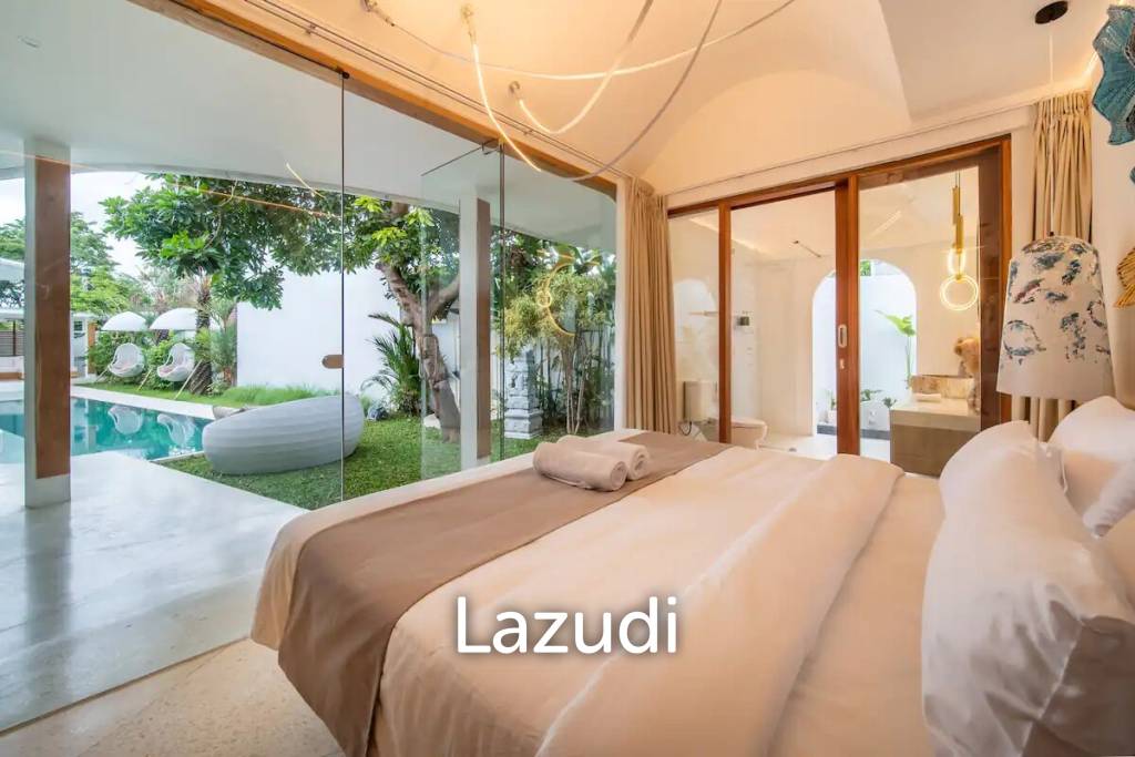 Luxurious 5-Bedroom Villa for Sale in Umalas