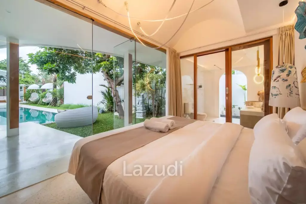 Luxurious 5-Bedroom Villa for Sale in Umalas