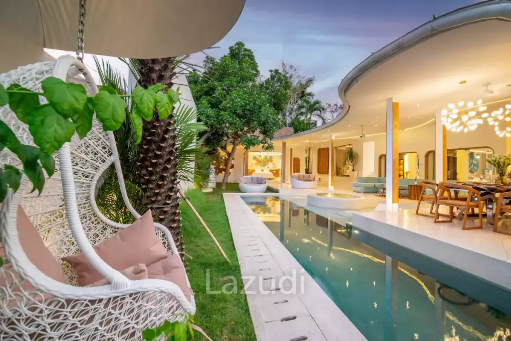 Luxurious 5-Bedroom Villa for Sale in Umalas