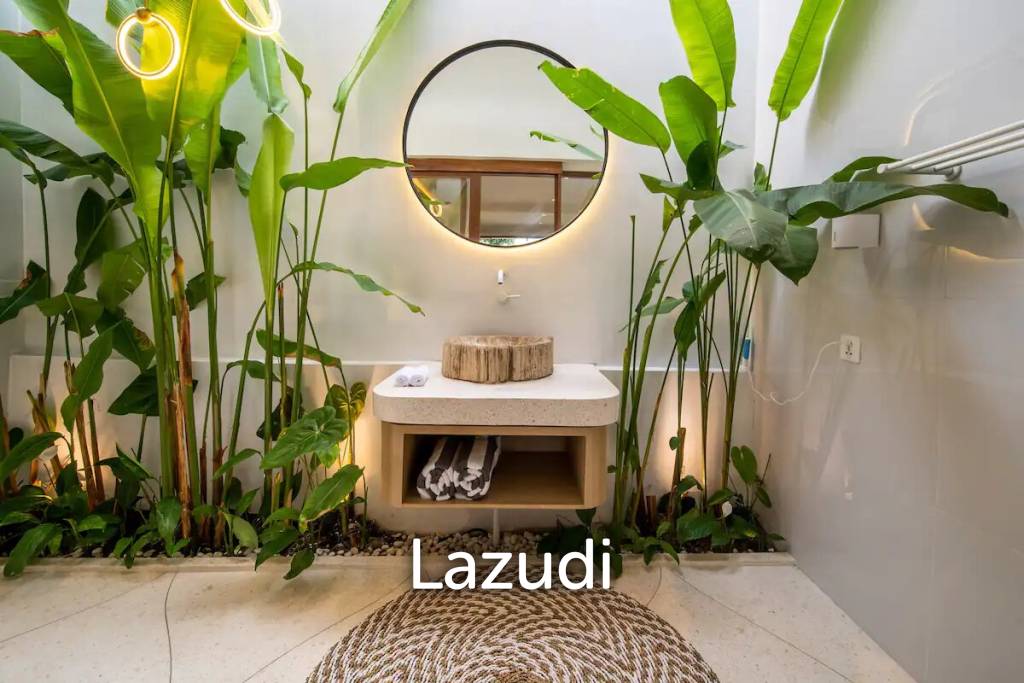 Luxurious 5-Bedroom Villa for Sale in Umalas